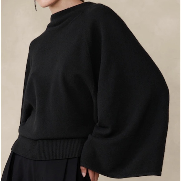 NWT BANANA REPUBLIC CALVINA CASHMERE TOP - Picture 7 of 9